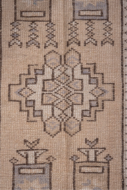 Antique Oushak Area Rug (2' x 4')